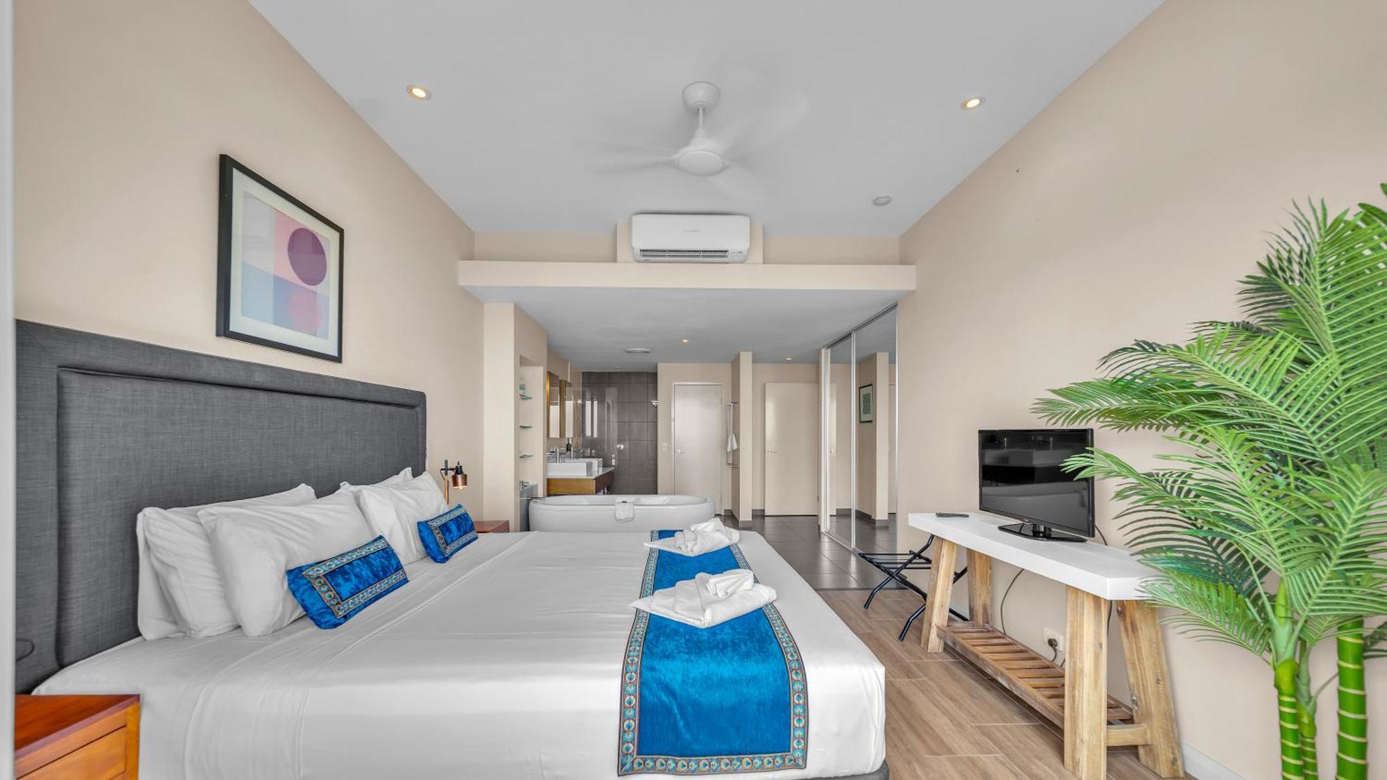 Whitsunday Reflections Aparthotel Airlie Beach Exterior photo
