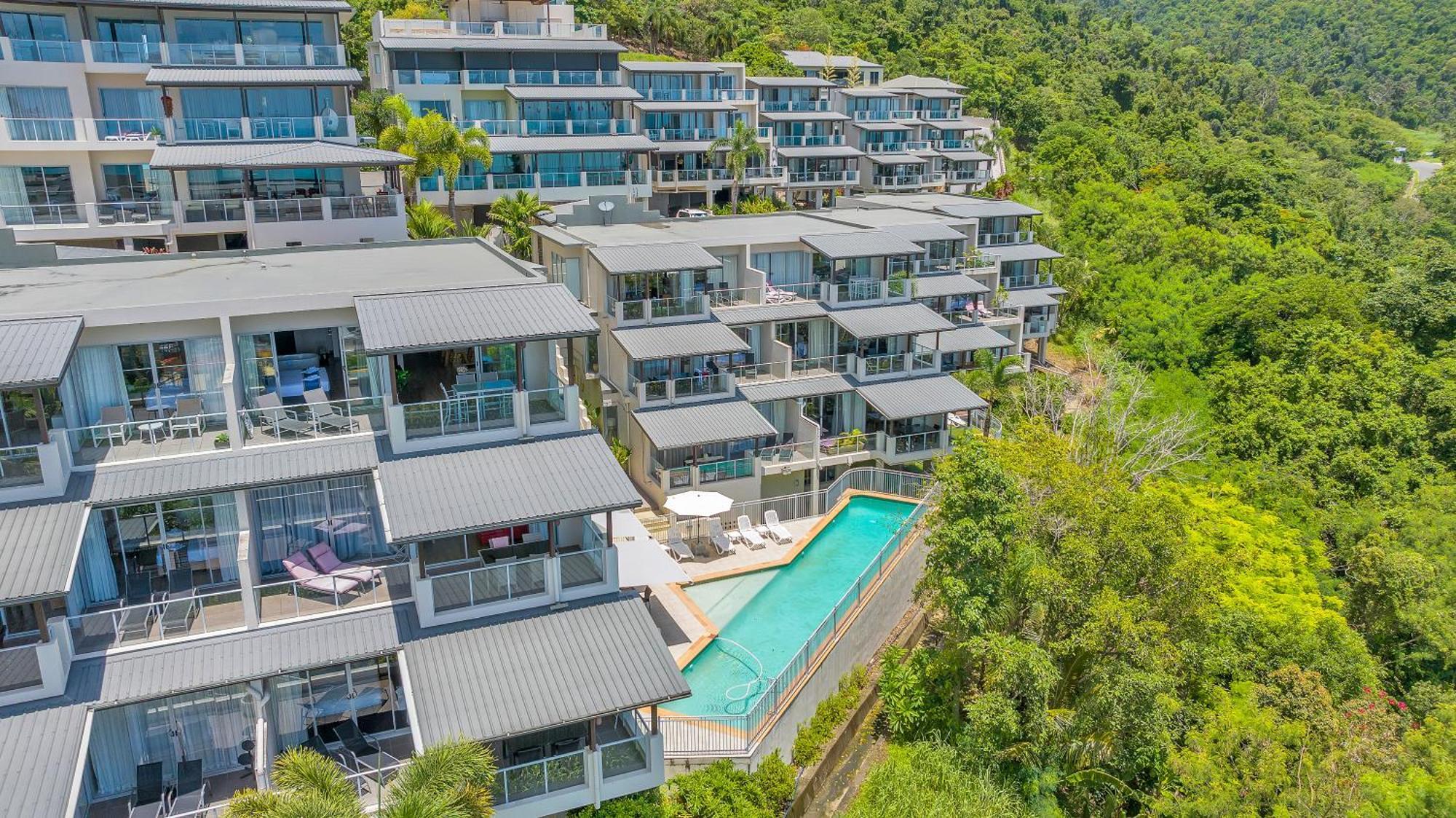 Whitsunday Reflections Aparthotel Airlie Beach Exterior photo