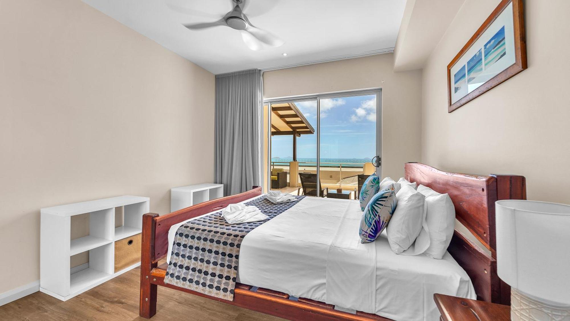Whitsunday Reflections Aparthotel Airlie Beach Exterior photo
