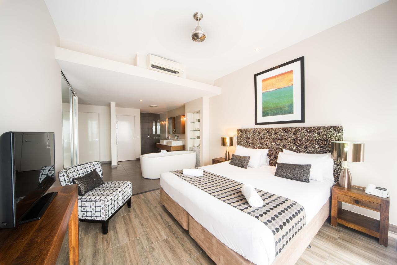 Whitsunday Reflections Aparthotel Airlie Beach Exterior photo