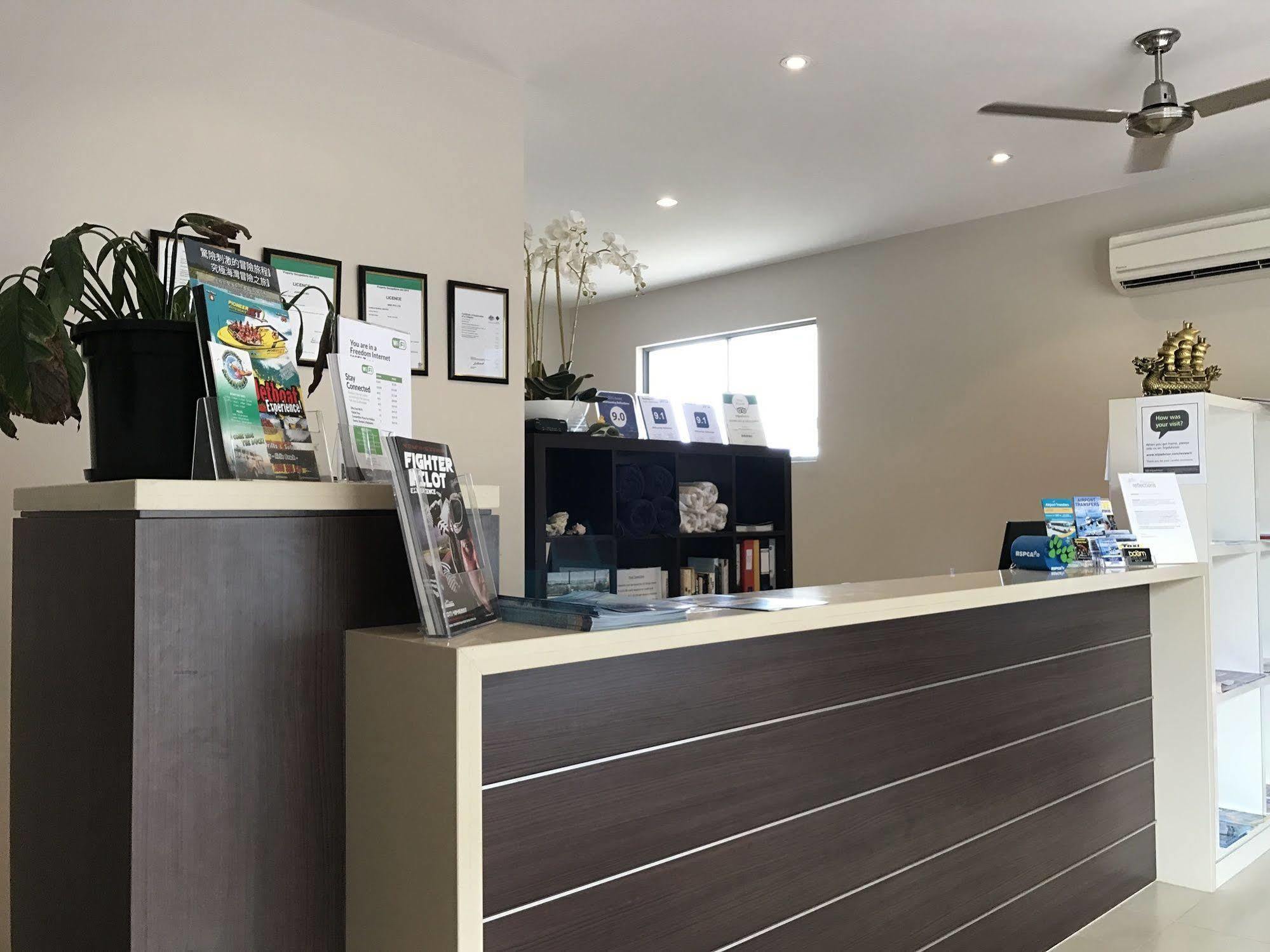 Whitsunday Reflections Aparthotel Airlie Beach Exterior photo